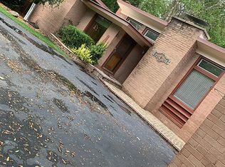 1313 Park Ln, Niles, MI 49120