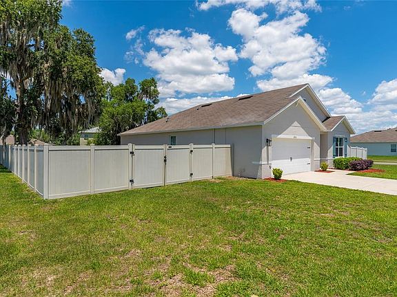 3rd image of 10511 BURLWOOD DRIVE