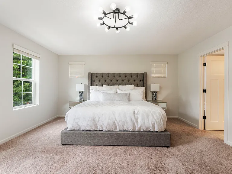 9433 SW Chopin Ln — Photo 14