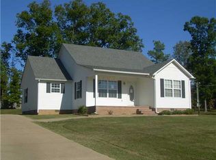 170 Amelia Breann Ln, Selmer, TN 38375