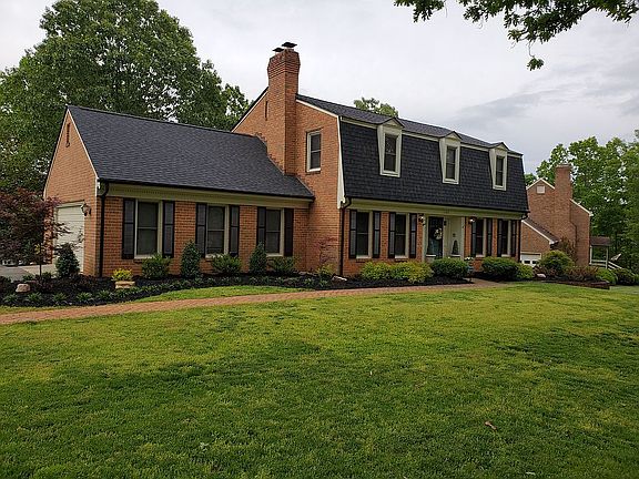 3rd image of 1100 Farfields Dr