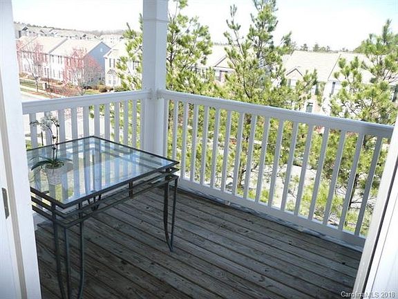 3rd image of 11229 Hyde Pointe Ct