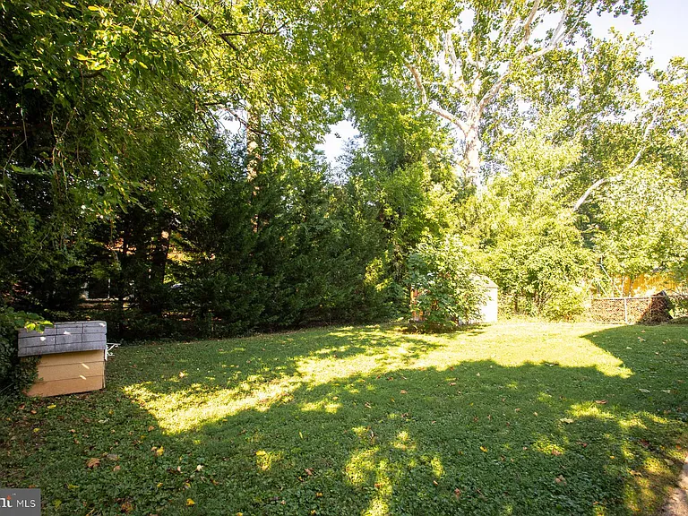 5915 Ryland Dr — Photo 4