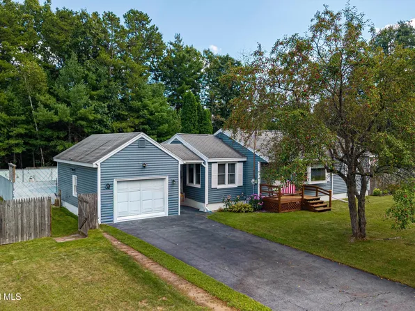 12 Pinewood Road, Queensbury, NY 12804