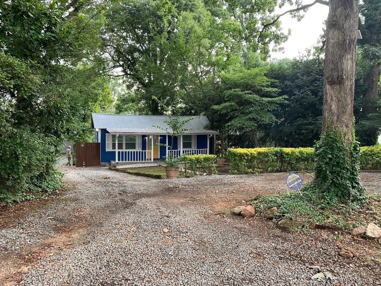 3170 Rockbridge Rd — Photo 3