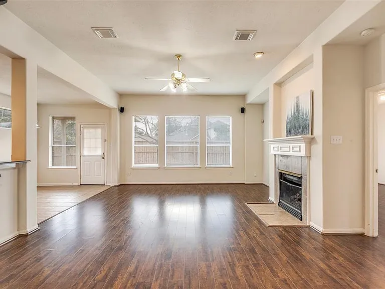 6604 Trenton Lake Ln — Photo 5
