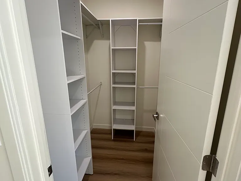 1445 N Maple St #201 — Photo 12