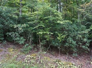 879 Harborside Dr #204, Nebo, NC 28761