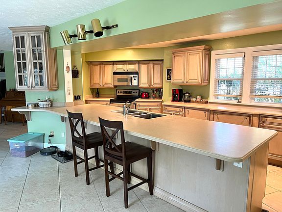 3rd image of 3 Keenfield St
