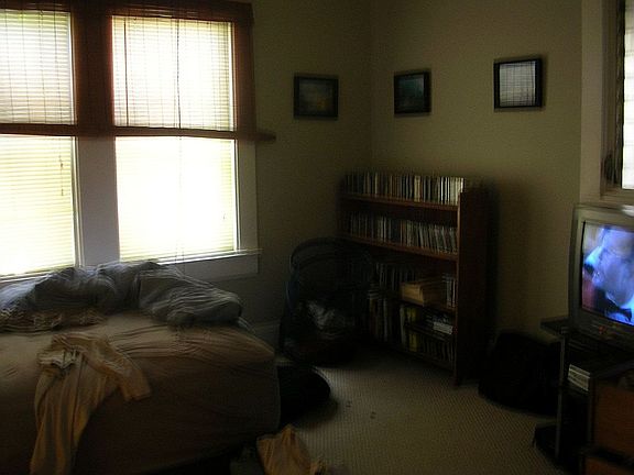 2nd image of 713 New Jersey St