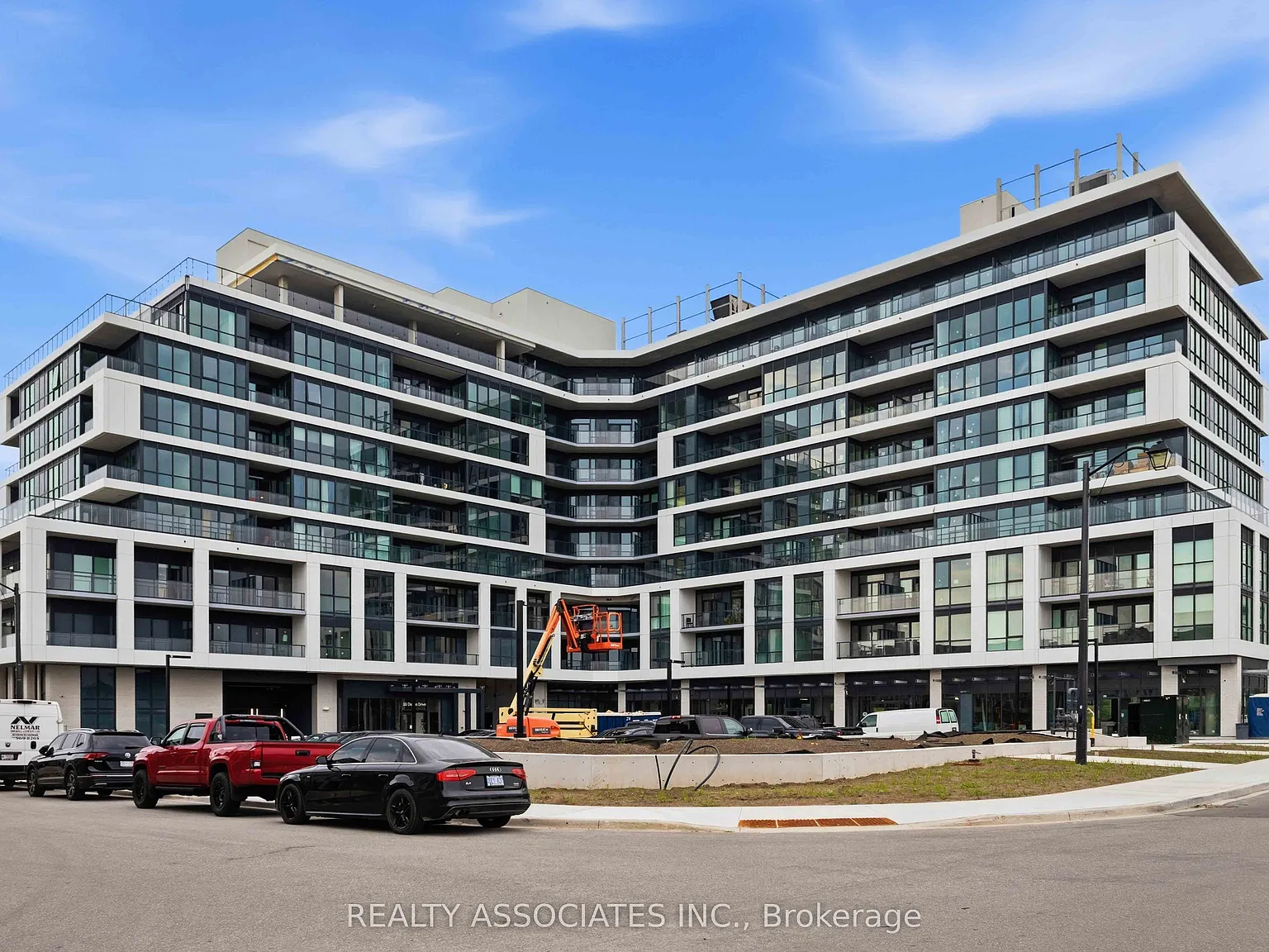 2 bed, $2,750 — Photo 2