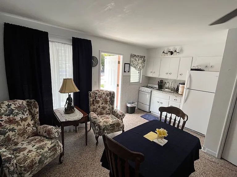 2680 NE Indian River Dr — Photo 3