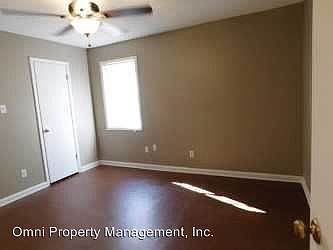 4th image of 102 Kay Dr APT 7
