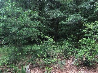 1845 E Lake Dr, Huntsville, TX 77340