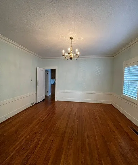 237 Grand Blvd — Photo 4