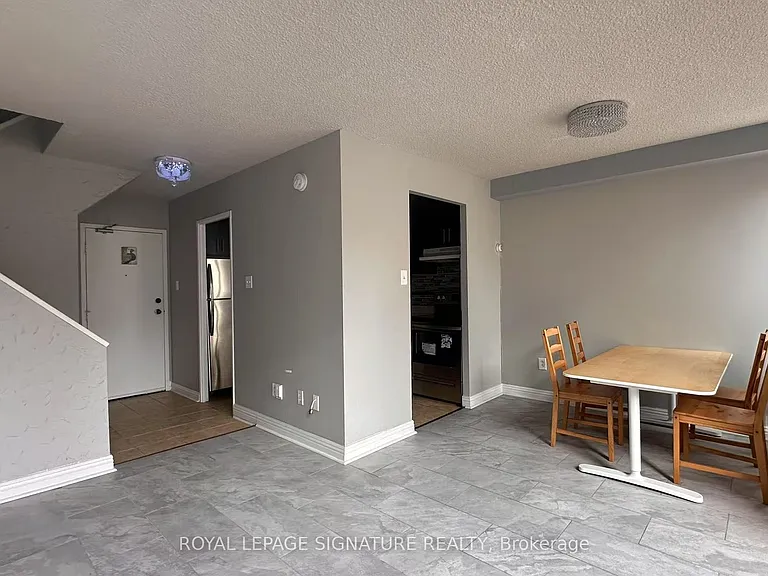 2121 Roche Ct #109 — Photo 8