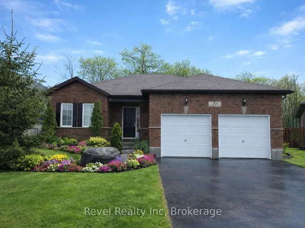 22 Evans St, Tay, ON L0K 2A0