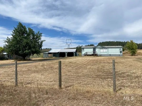 2104 Park Rd, Deary, ID 83823