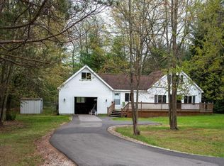 204 Reindeer Dr, Prudenville, MI 48651