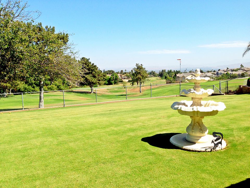 Breathtaking GolfCourse View