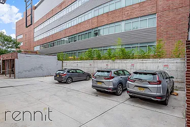 Rented by Rennit Inc.