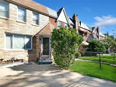 114-15 198th Street, Saint Albans, NY, 11412