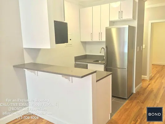 Rented by Bond New York | media 30