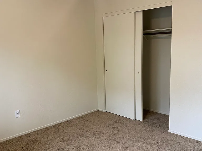 544 Joaquin Dr — Photo 13