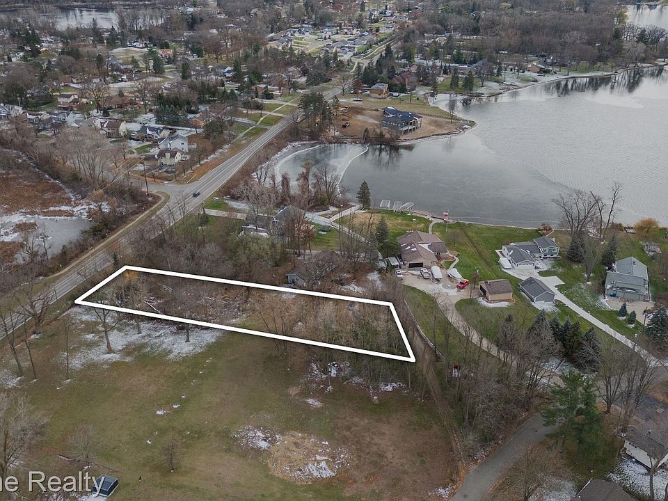 2nd image of 0 Celia Dr
