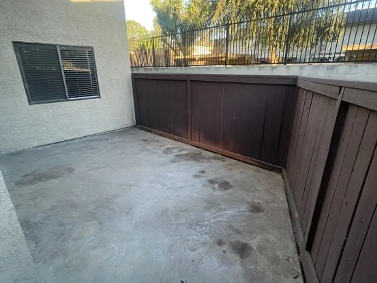 3573 Columbia Ave — Photo 7