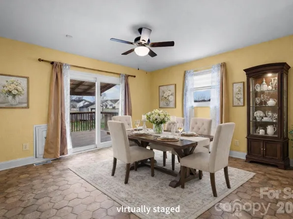 4820 Wordsworth Cir, Conover, NC 28613