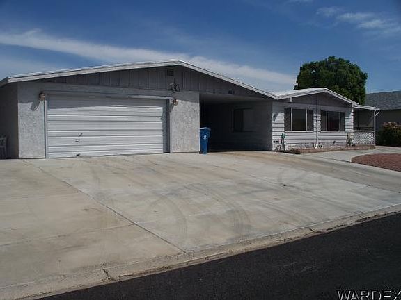 3rd image of 867 Terrace Dr