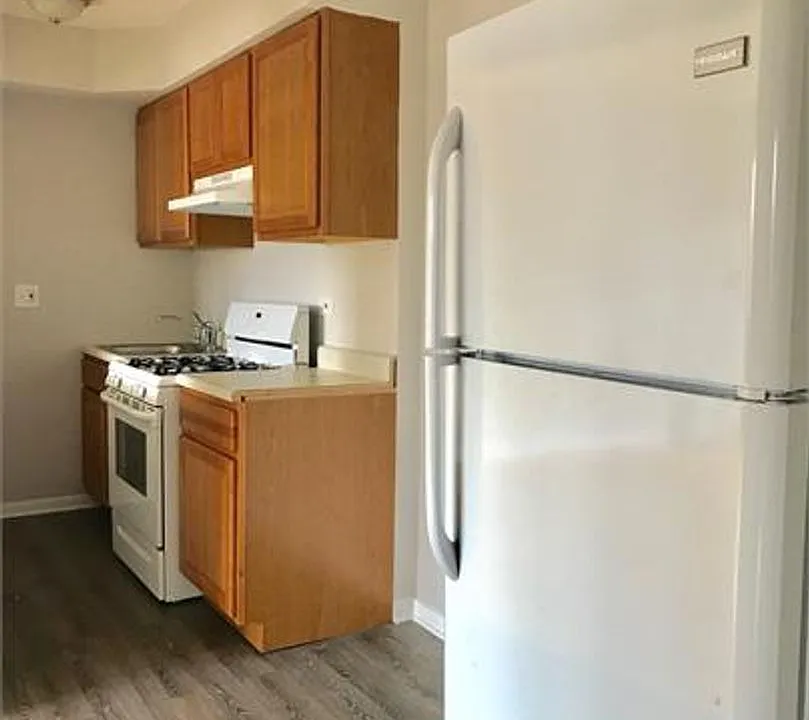 1500-04 North 22nd Avenue