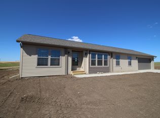13359 29a St NW, Arnegard, ND 58835