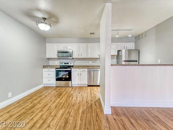 5th image of 5026 River Glen Dr Unit 158