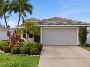 736 110th AVE N, NAPLES, FL 34108