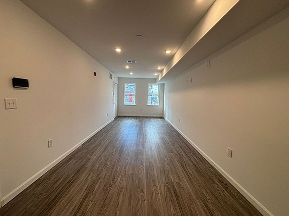 2nd image of 917 N 43rd St #2B