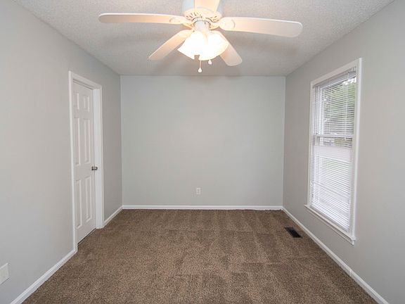 3rd image of 421 Quail Trace Dr