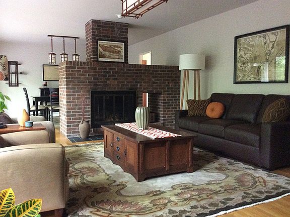 4th image of 3107 Wessynton Way