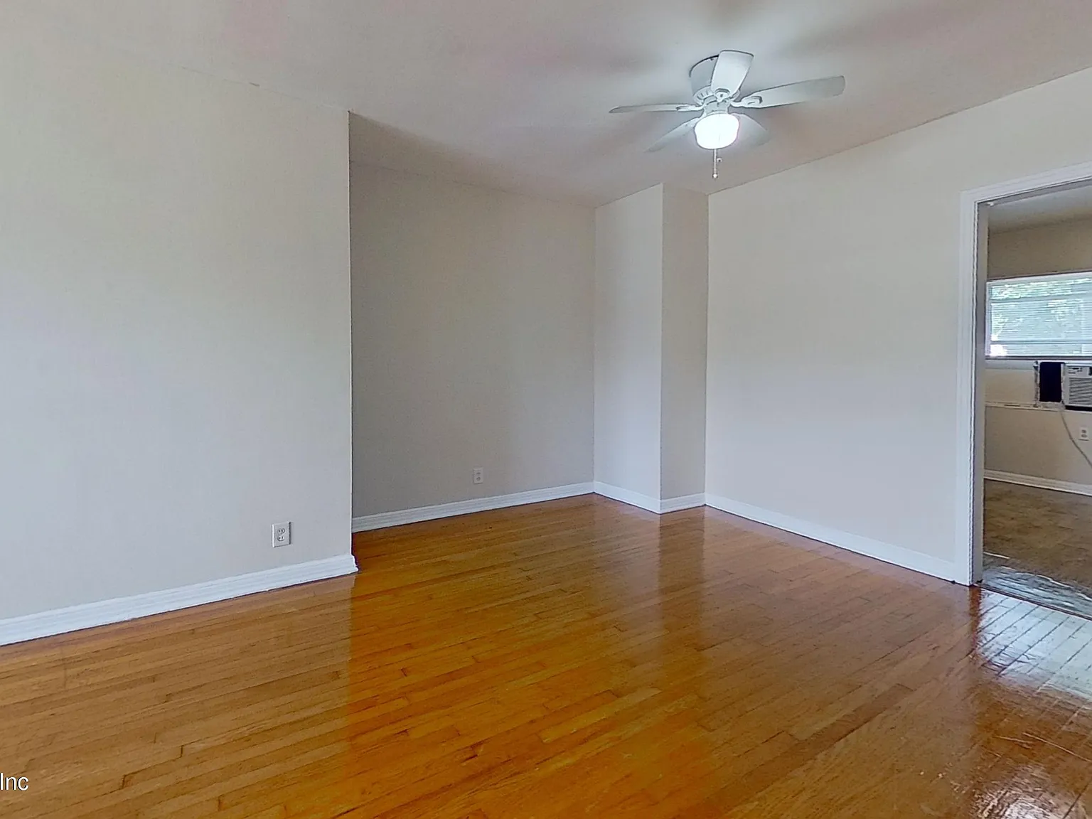 2 bed, 2.0 bath, 1000 sqft, $1,000 — Photo 4