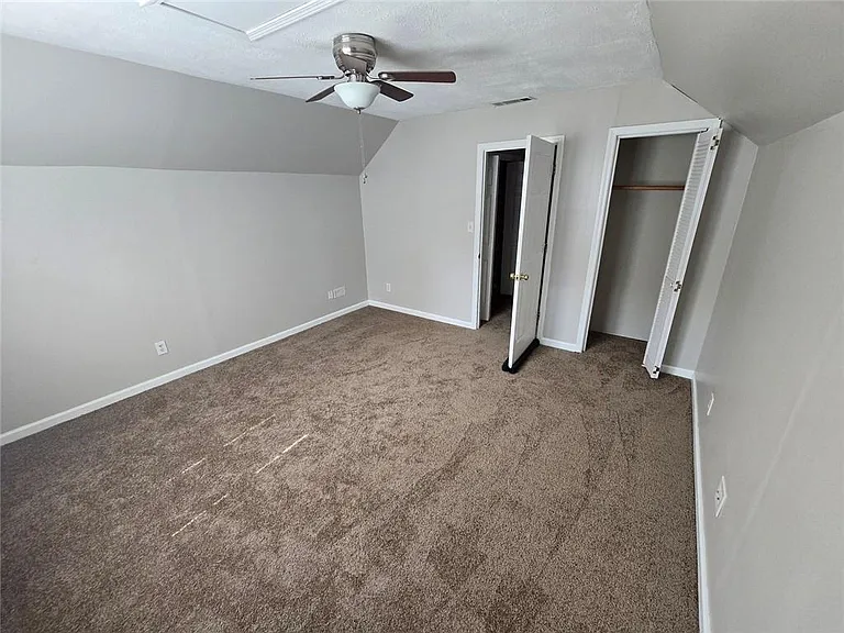 724 Jamie Way NE — Photo 15