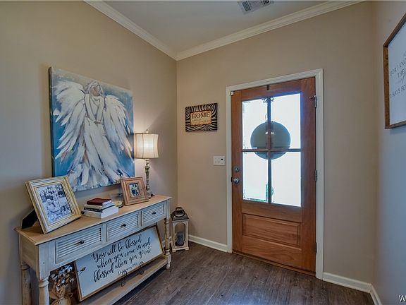 5th image of 571 Camille Ln