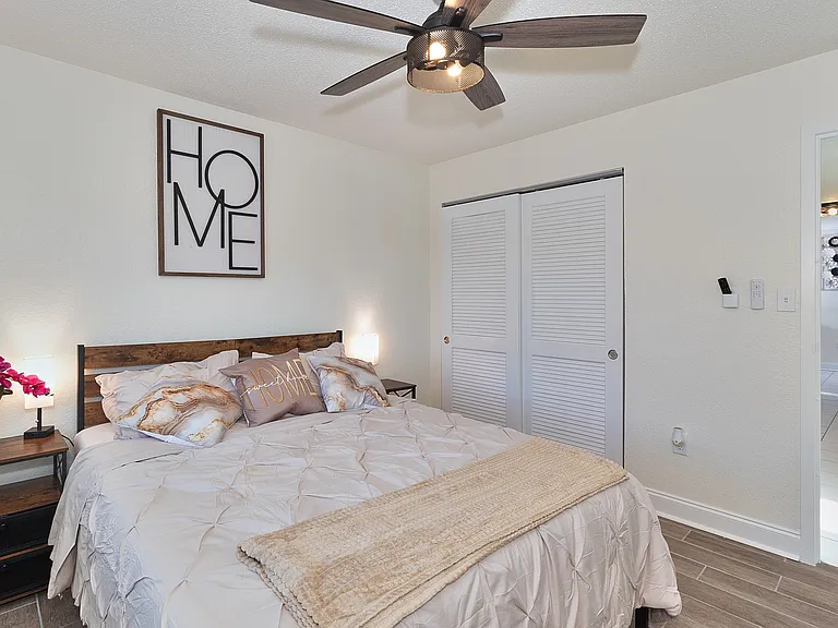 387 S McMullen Booth Rd #15 — Photo 6