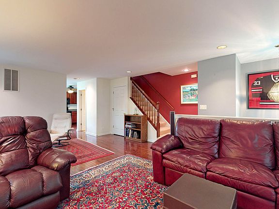 4th image of 2873 N Augusta Dr