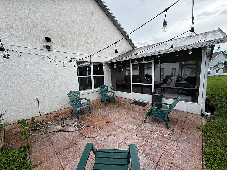 2503 Shelby Cir — Photo 39