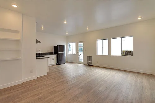 Floor plan 104