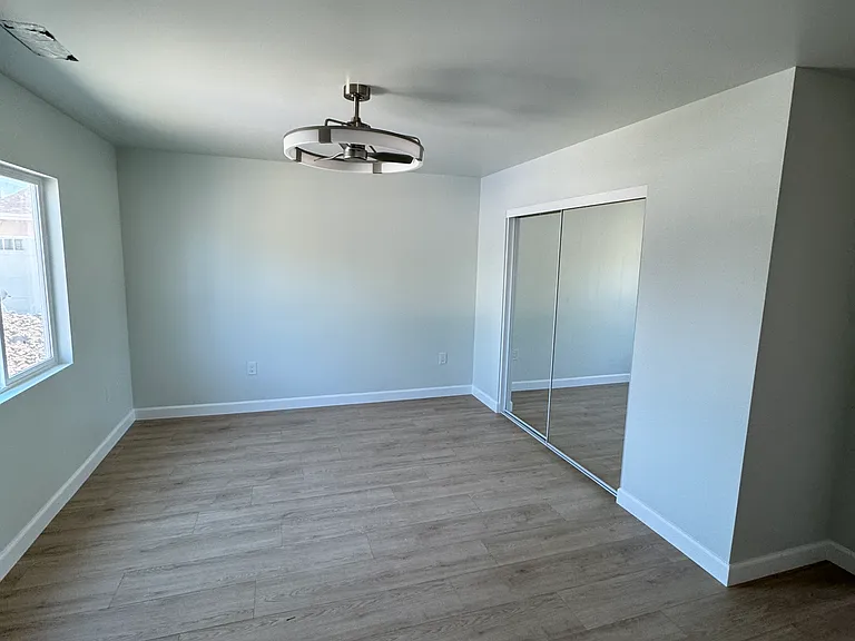 11313 Groveside Ave — Photo 3