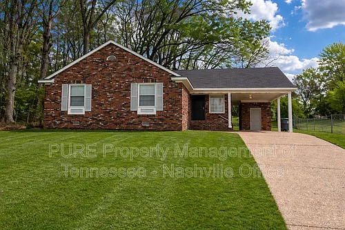 1441 Whitney Ave Photo 1