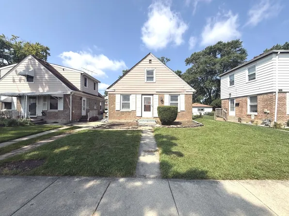 744 Gardner Rd, Westchester, IL 60154