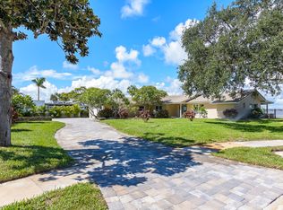 309 Sand Pine Rd, Indialantic, FL 32903